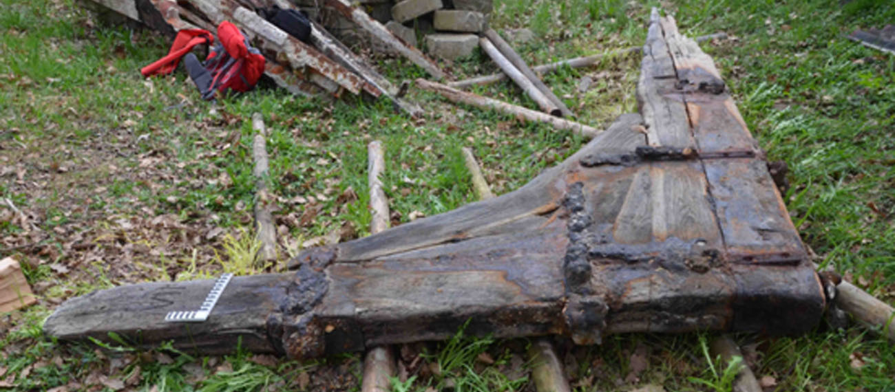 The stern assembly and the wreck of a wooden vessel from Krynica Morska/Piaski